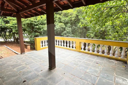 Chácara à venda com 3 quartos, sendo 1 suíte, em Bosque, Vinhedo, SP