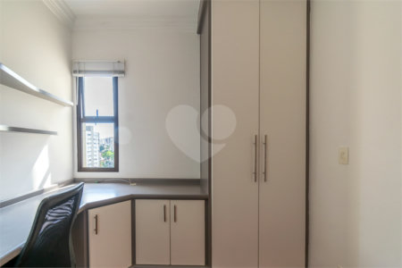 Apartamento à venda com 4 quartos, sendo 1 suíte, em Saúde, São Paulo, SP