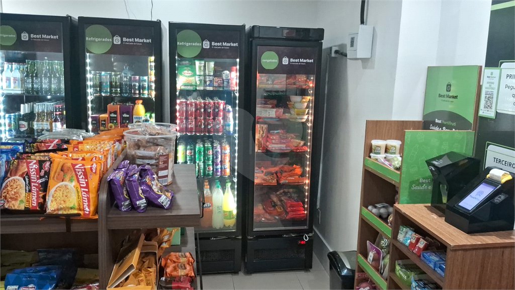 Apartamento à venda com 3 quartos, sendo 1 suíte, em Água Branca, São Paulo, SP