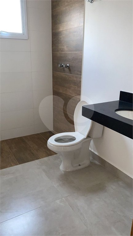 Casa à venda com 3 suítes no condomínio Vida Real, Itupeva - SP