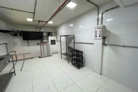 Loja Comercial para venda e locação, Gonzaga, Santos - LO0051.