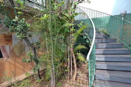 Casa à venda com 2 quartos, sendo 1 suíte, em Vila Comercial, São Paulo, SP