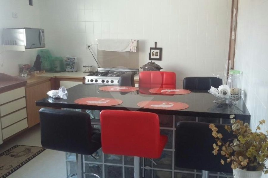 Sobrado à venda com 3 suítes em Vila Guilherme, São Paulo, SP