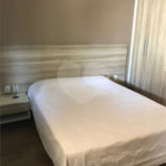 Casa à venda com 3 quartos, sendo 1 suíte, no condomínio Fiorella, Valinhos - SP
