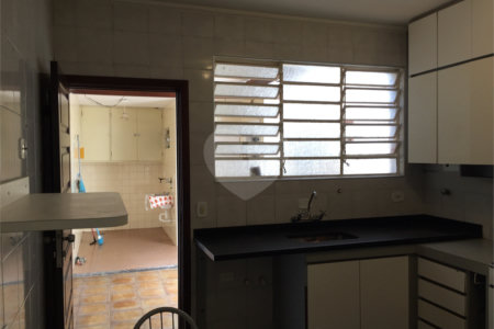 Casa à venda com 3 quartos em Chácara Santo Antônio, São Paulo, SP