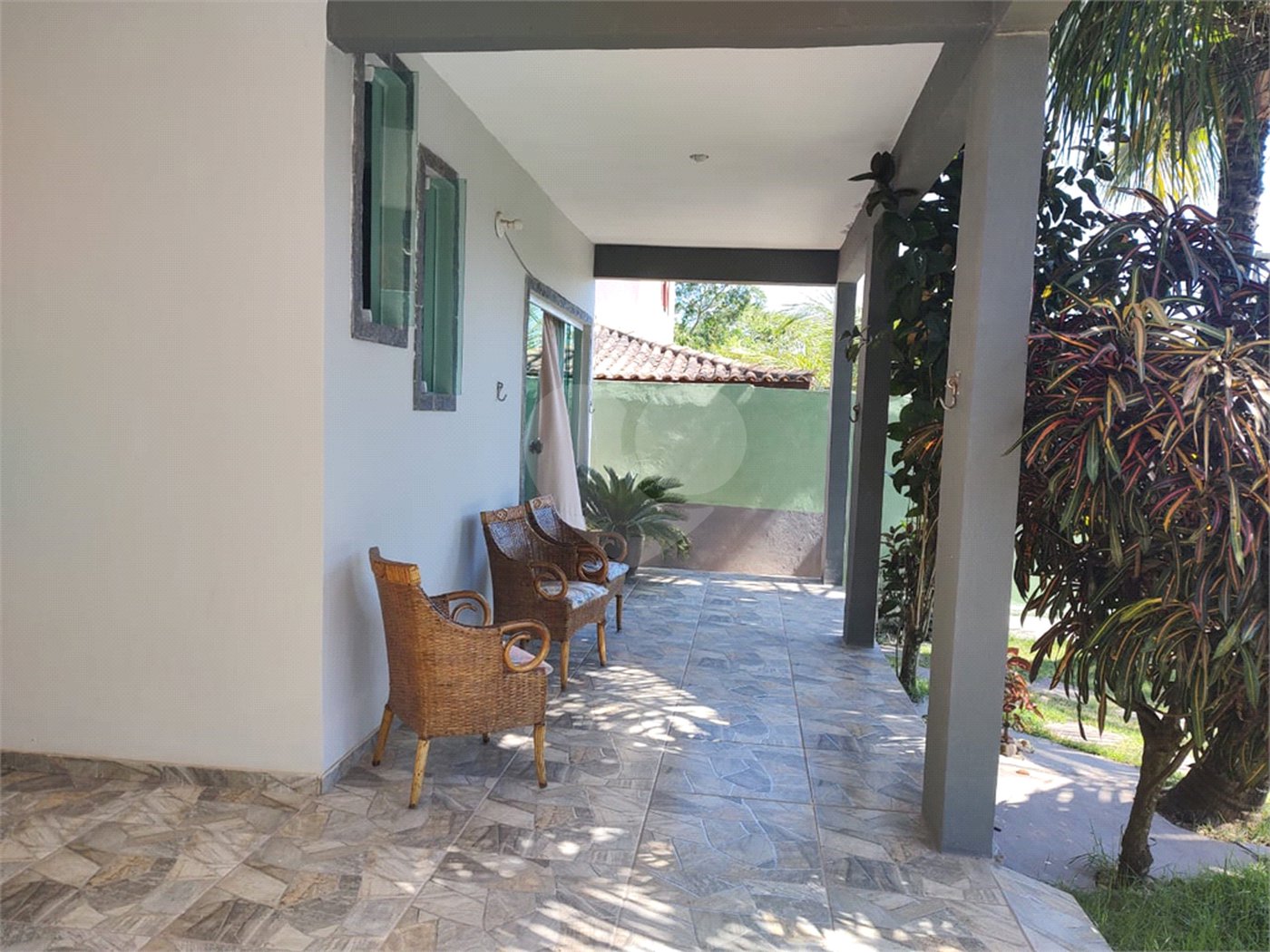 Casa à venda com 3 quartos, sendo 2 suítes,  em Rasa, Armação dos Búzios, RJ