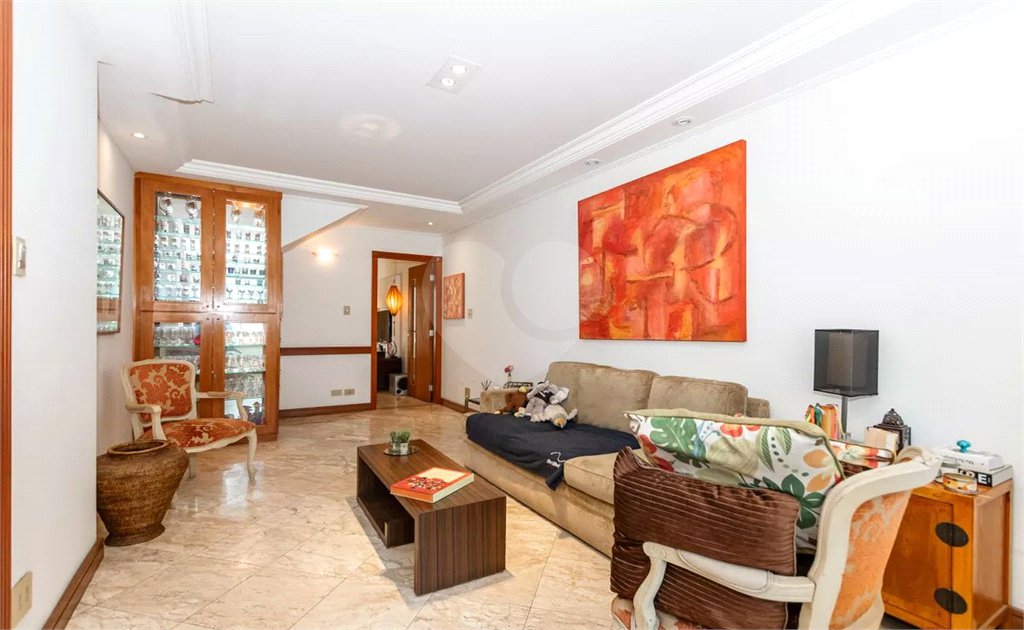 Casa de Vila à venda com 3 quartos, sendo 1 suíte, em Campo Belo, São Paulo, SP