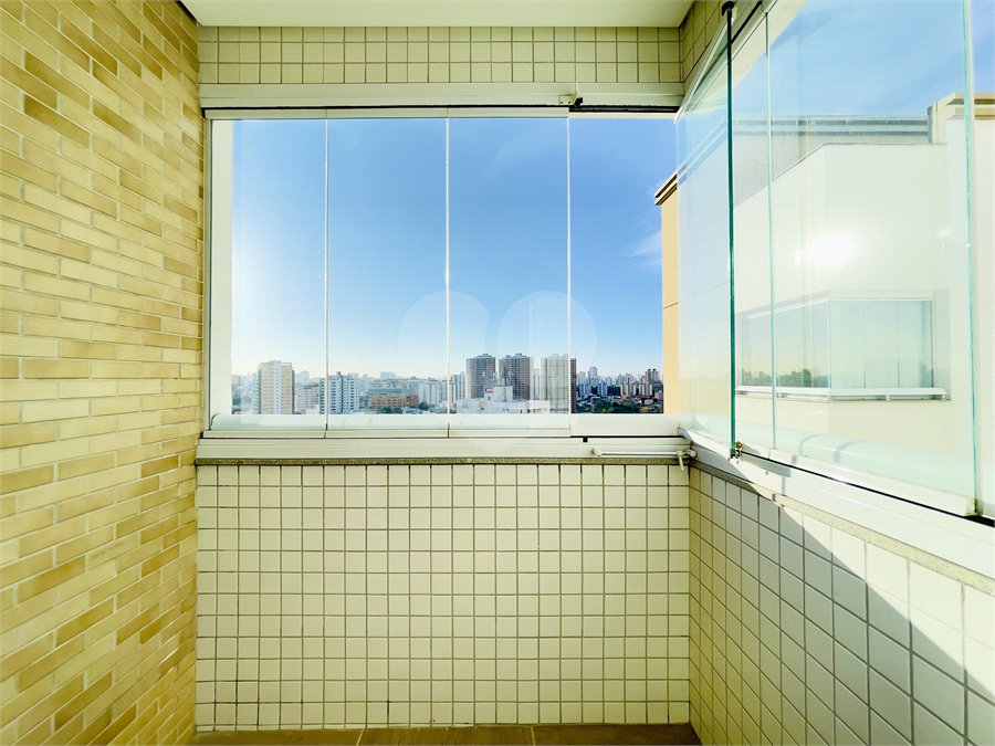 Apartamento à venda com 3 quartos, sendo 1 suíte,  em Nova Petrópolis, São Bernardo do Campo, SP