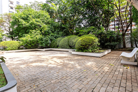 Apartamento à venda com 4 suítes em Campo Belo, São Paulo, SP