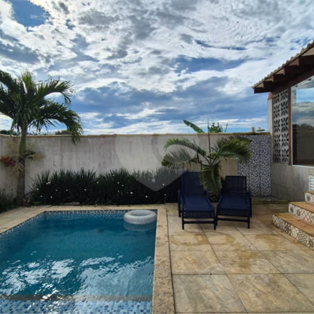 Casa à venda com 3 quartos, sendo 1 suíte, em Rasa, Armação dos Búzios, RJ
