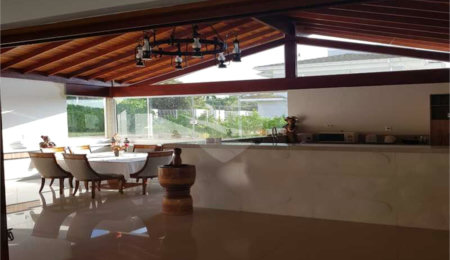 Casa à venda com 5 quartos, sendo 3 suítes,  no condomínio Residencial Vale das Laranjeiras, Indaiatuba - SP