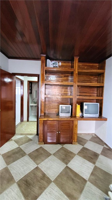 Chácara à venda com 3 quartos, sendo 2 suítes, em Planalto Verde, São Roque, SP