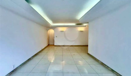 Apartamento à venda com 3 quartos, sendo 1 suíte,  em Leblon, Rio de Janeiro, RJ