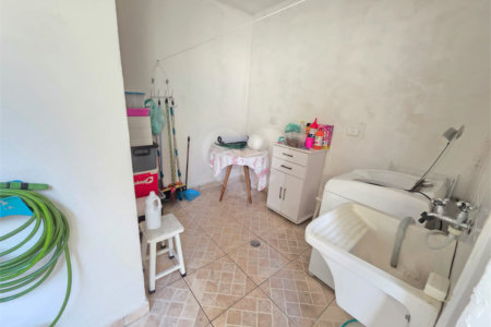 Casa à venda com 6 quartos, sendo 2 suítes, em Conjunto Residencial Butantã, São Paulo, SP