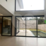 Casa à venda com 3 suítes no condomínio Reserva do Itamaracá, Valinhos - SP