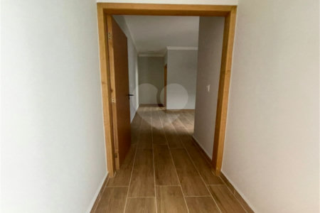 Casa de Vila à venda com 2 quartos, sendo 1 suíte, em Cajuru do Sul, Sorocaba, SP