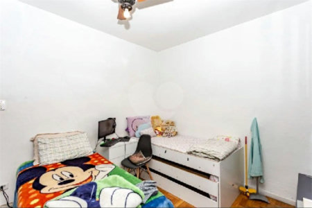 Casa à venda com 3 quartos, sendo 1 suíte,  em Vila Mascote, São Paulo, SP