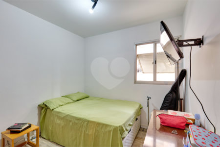 Apartamento à venda com 3 quartos, sendo 1 suíte, em Vila Olímpia, São Paulo, SP