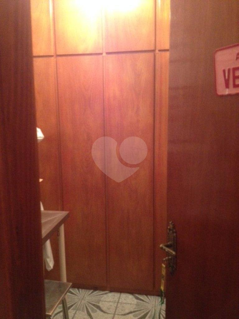 Casa à venda com 4 quartos, sendo 3 suítes, em Vila Paiva, São Paulo, SP