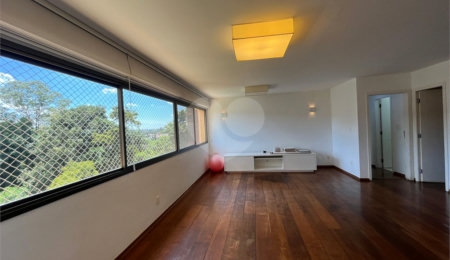 Apartamento à venda com 3 quartos, sendo 1 suíte,  em Tremembé, São Paulo, SP