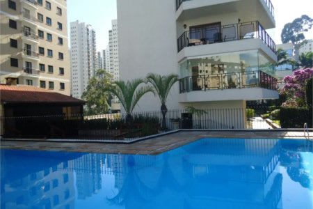 Apartamento à venda com 4 quartos, sendo 1 suíte,  em Vila Andrade, São Paulo, SP