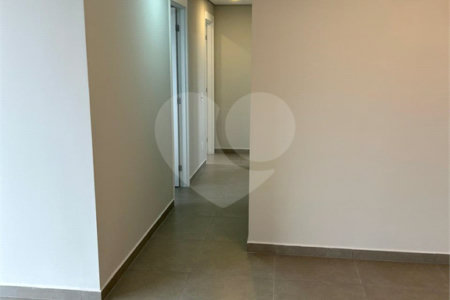 Apartamento à venda com 3 quartos, sendo 1 suíte, em Jardim Caboré, São Paulo, SP