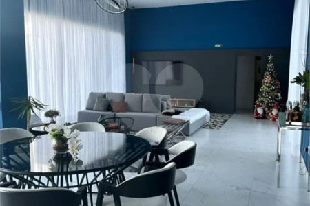 Casa à venda com 3 suítes no condomínio Terra Caxambu, Jundiaí - SP