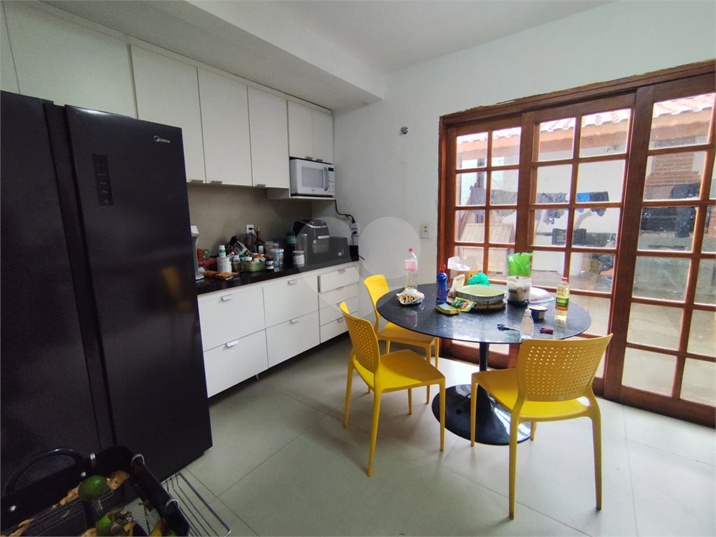 Sobrado à venda com 4 quartos, sendo 2 suítes,  em Tremembé, São Paulo, SP
