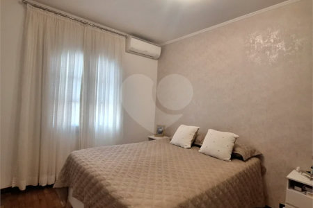 Casa Térrea à venda com 3 quartos, sendo 1 suíte, em Jardim Franca, São Paulo, SP