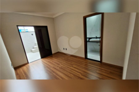 Casa à venda com 3 quartos, sendo 1 suíte, no condomínio Horto Florestal Villagio, Sorocaba - SP