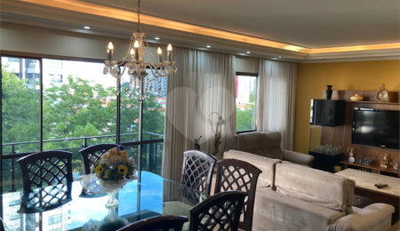 Apartamento à venda com 4 quartos, sendo 1 suíte,  em Cidade Mãe do Céu, São Paulo, SP