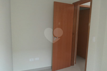 Apartamento à venda com 2 quartos em Vila Nivi, São Paulo, SP