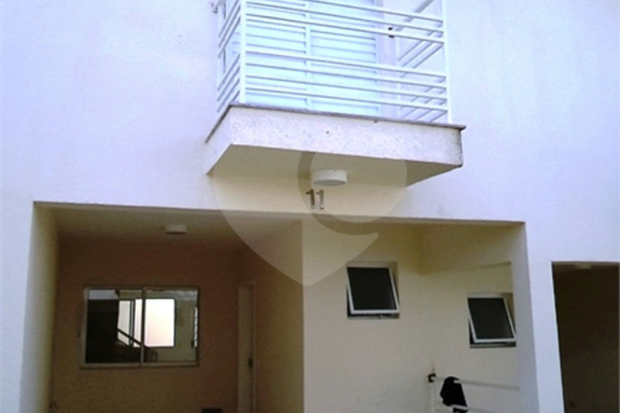 Casa à venda com 2 suítes no condomínio Villagio da Serra, São Paulo - SP