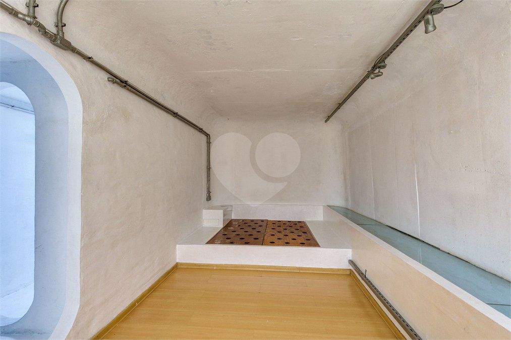 Casa de Vila à venda ou para alugar com 4 quartos, sendo 1 suíte, em Granja Julieta, São Paulo, SP