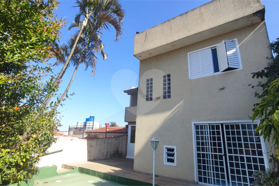 Casa Térrea à venda com 5 quartos em Horto, São Paulo, SP