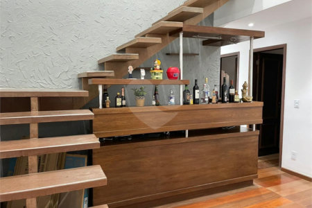 Casa à venda com 4 quartos, sendo 1 suíte, em Campo Grande, Rio de Janeiro, RJ