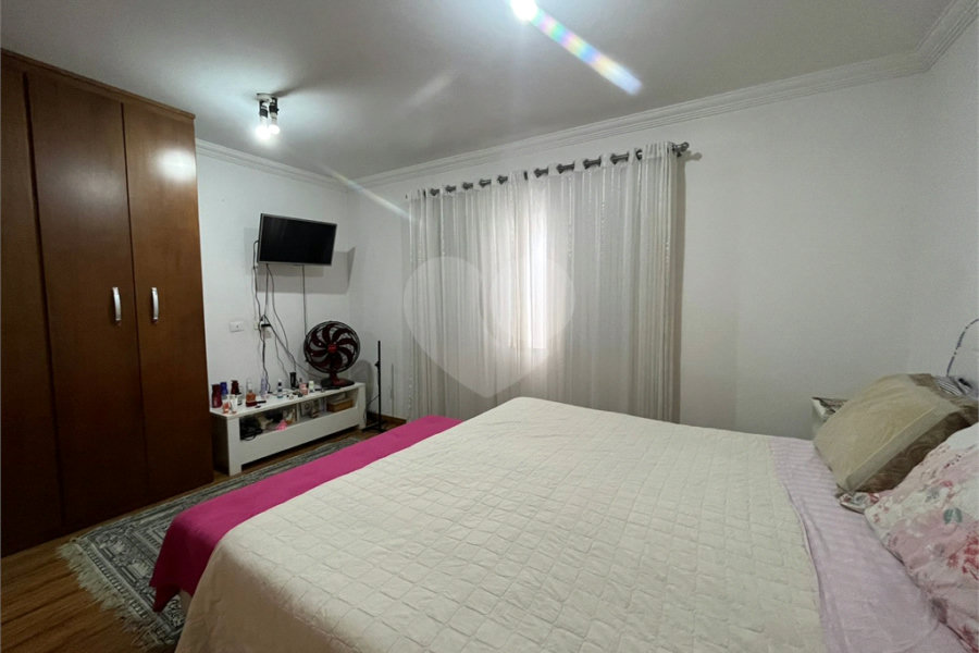 Sobrado à venda com 3 suítes em Vila Guilherme, São Paulo, SP