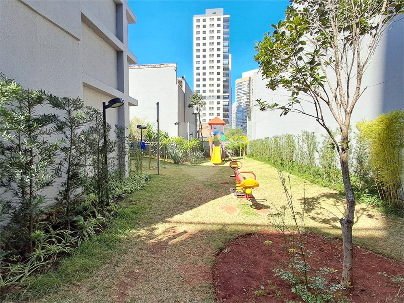 Apartamento à venda ou para alugar com 3 suítes em Água Branca, São Paulo, SP