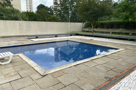 Apartamento à venda com 2 suítes em Morumbi, São Paulo, SP