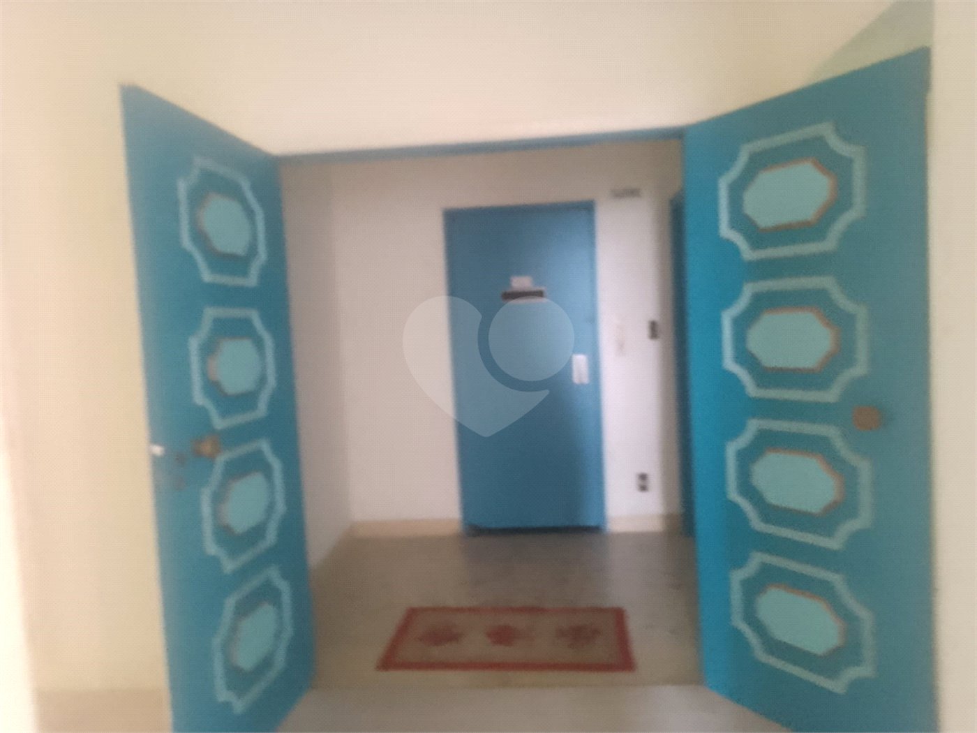 Apartamento à venda com 4 quartos, sendo 1 suíte, em República, São Paulo, SP