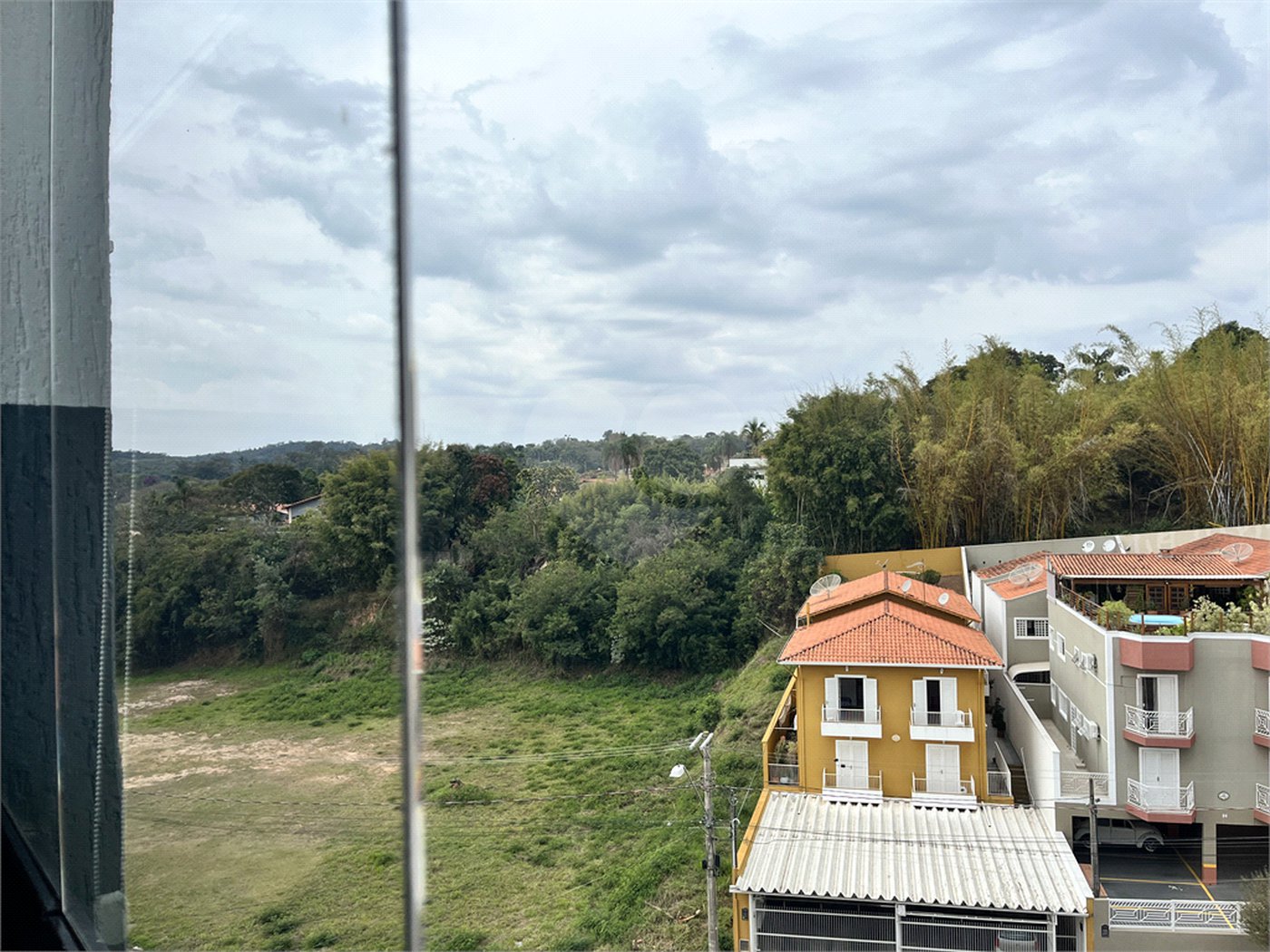 Cobertura à venda com 3 suítes no Centro, Vinhedo, SP