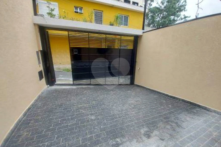 Sobrado à venda com 3 suítes em Santana, São Paulo, SP