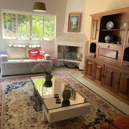 Casa à venda com 6 quartos, sendo 3 suítes,  em Marambaia, Vinhedo, SP