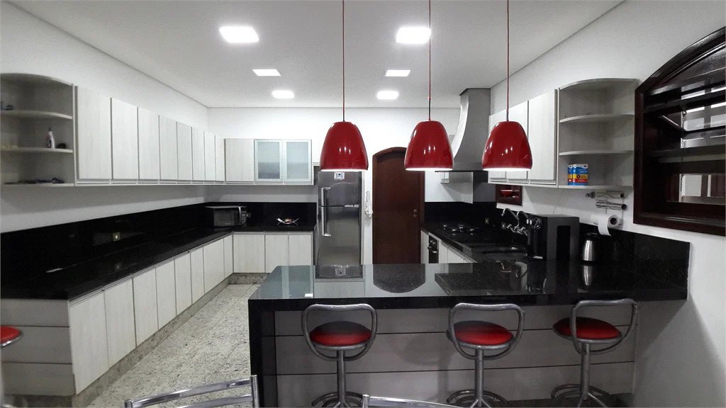 Casa à venda com 4 suítes em Lar São Paulo, São Paulo, SP