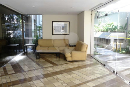 Apartamento à venda com 1 suíte em Vila Nova Conceição, São Paulo, SP