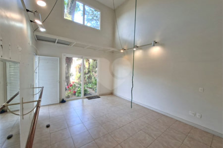 Casa à venda com 2 quartos, sendo 1 suíte, em Planalto Paulista, São Paulo, SP