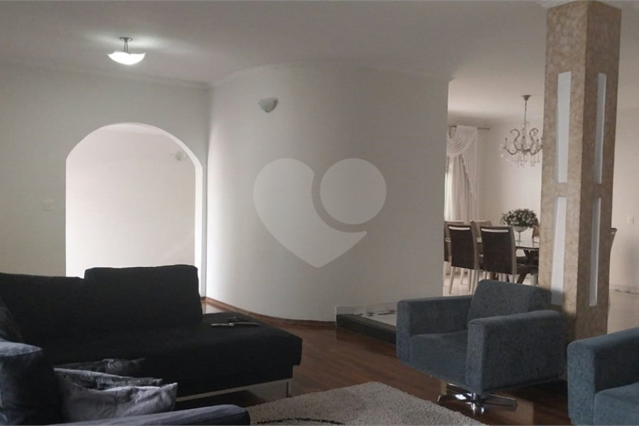 Casa à venda com 3 suítes em Vila Guilherme, São Paulo, SP