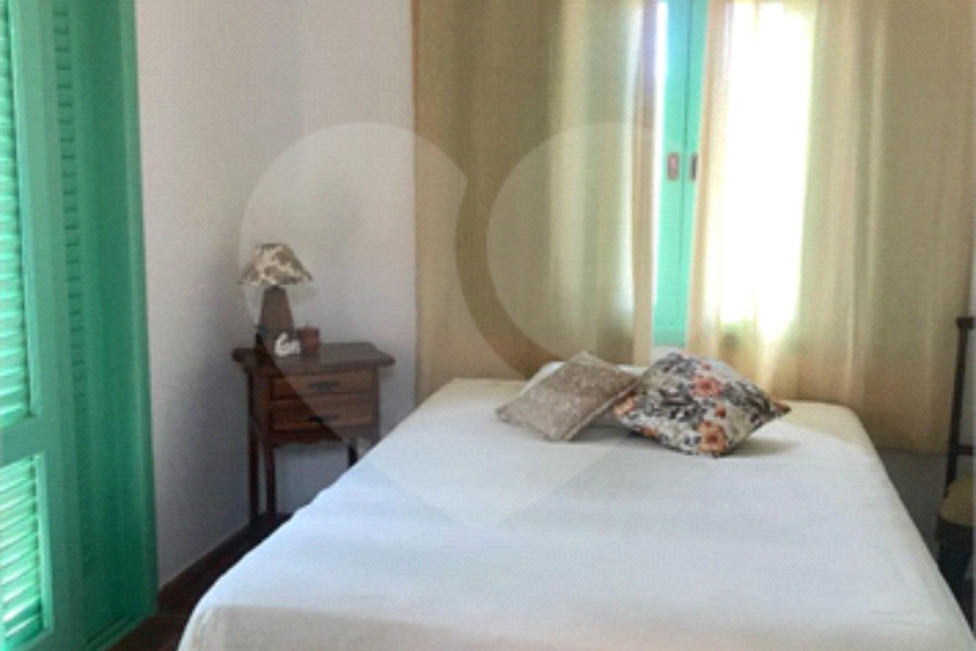 Casa à venda com 3 suítes no condomínio Chacarás Bela Vista, Mairiporã - SP