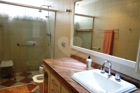 Apartamento à venda com 3 quartos, sendo 1 suíte, em Santa Cecília, São Paulo, SP