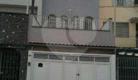 Sobrado à venda ou para alugar com 3 quartos, sendo 2 suítes,  em Santana, São Paulo, SP